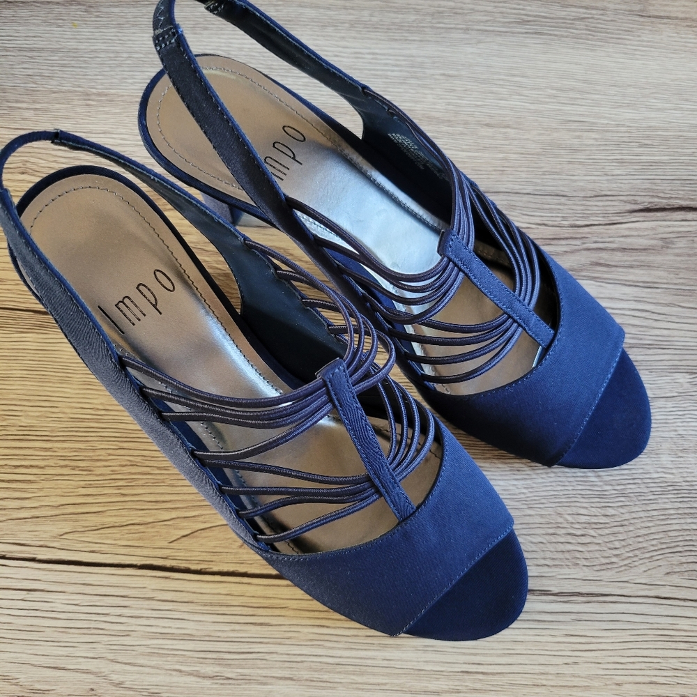 Impo vadelia navy heeled sandals size 10